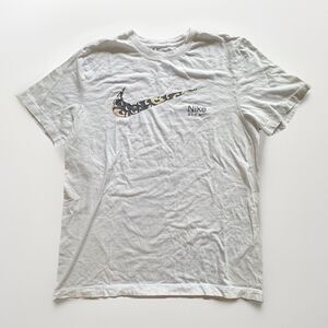 NIKE Mens T Shirt Logo Graphic Short Sleeve White Size Medium